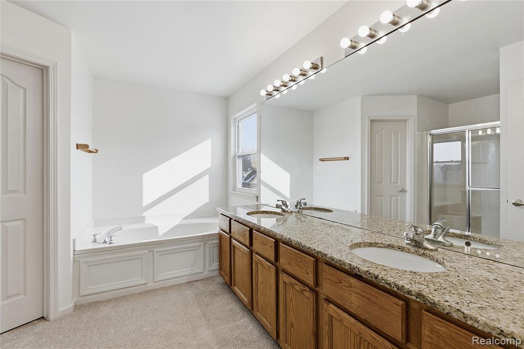 45677 Radnor Road, Canton, MI 48187 — Photo 29