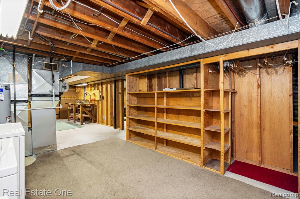 1675 Ledbury Drive, Bloomfield Hills, MI 48304 — Photo 43