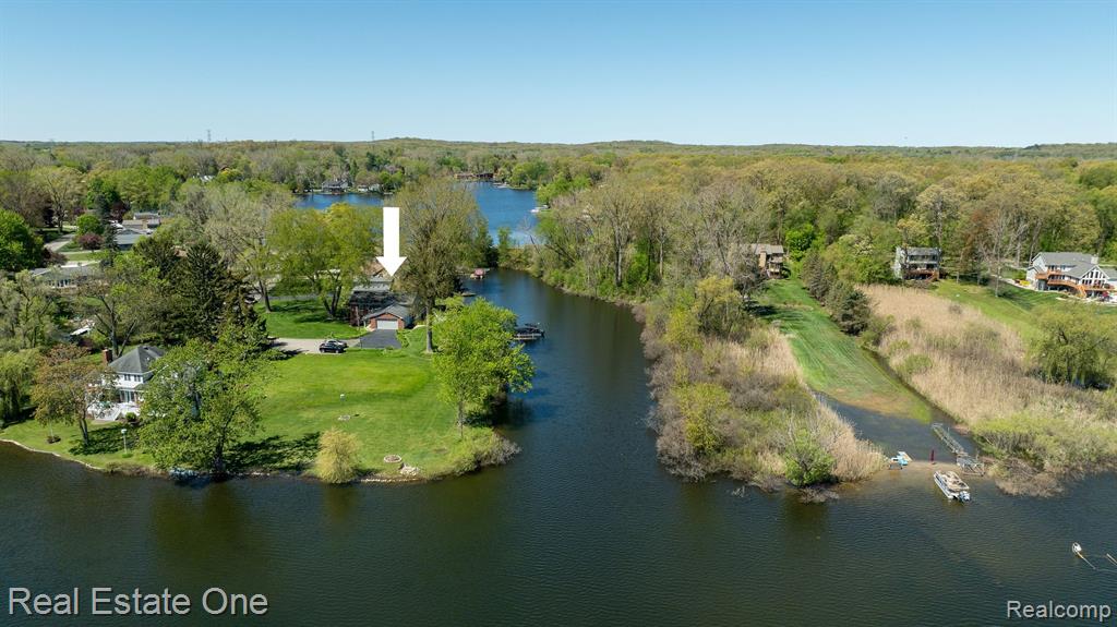 7311 BISCAYNE Court, White Lake, MI 48383 — Photo 56