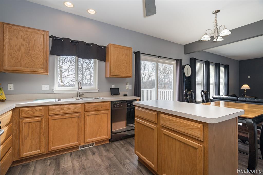 432 OTTER RUN Road, Holly, MI 48442 — Photo 12