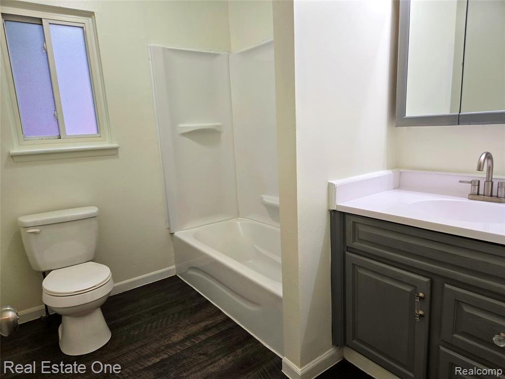 6026 Wilmer Street, Westland, MI — Photo 10