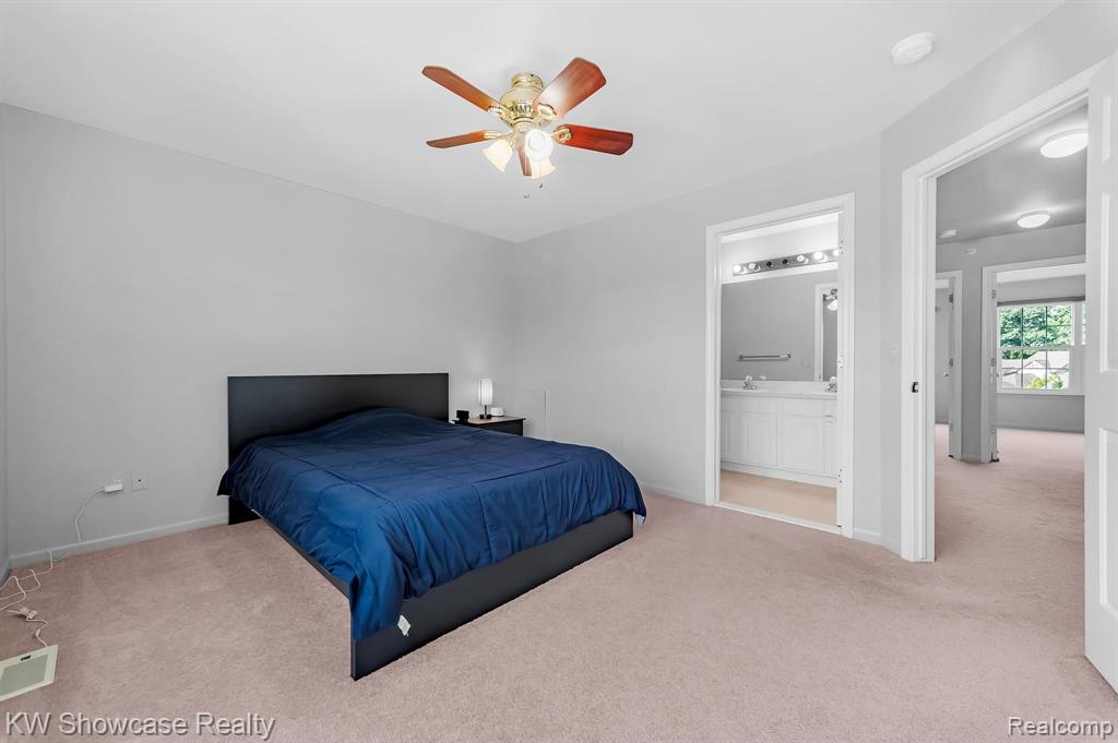432 CHERRY ORCHARD Road, Canton, MI 48188 — Photo 20