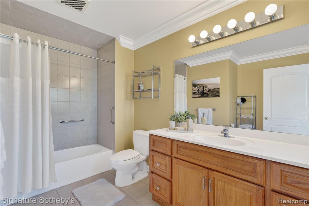 7455 Groveland Road, Holly, MI 48442 — Photo 25