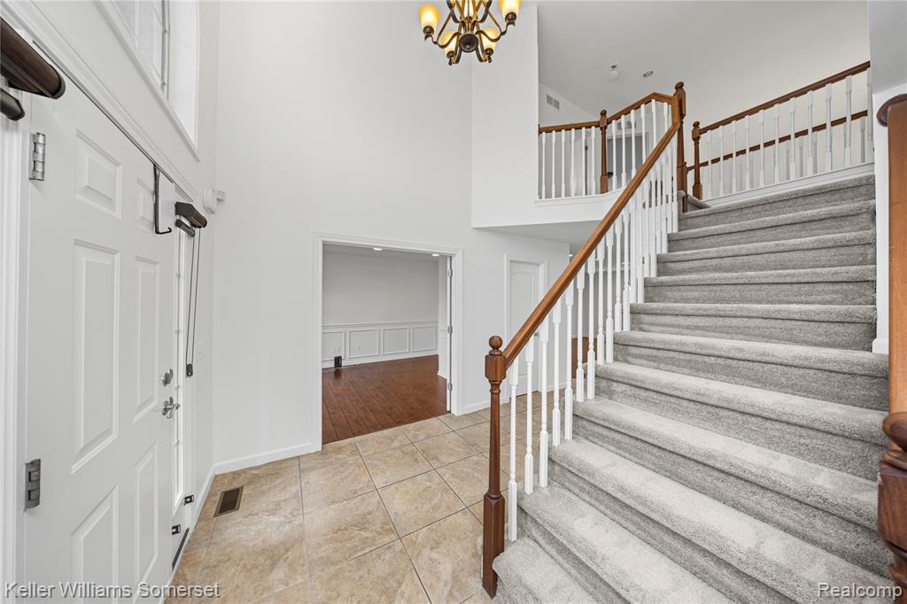 55257 Breton Woods Drive, Macomb, MI 48042 — Photo 5