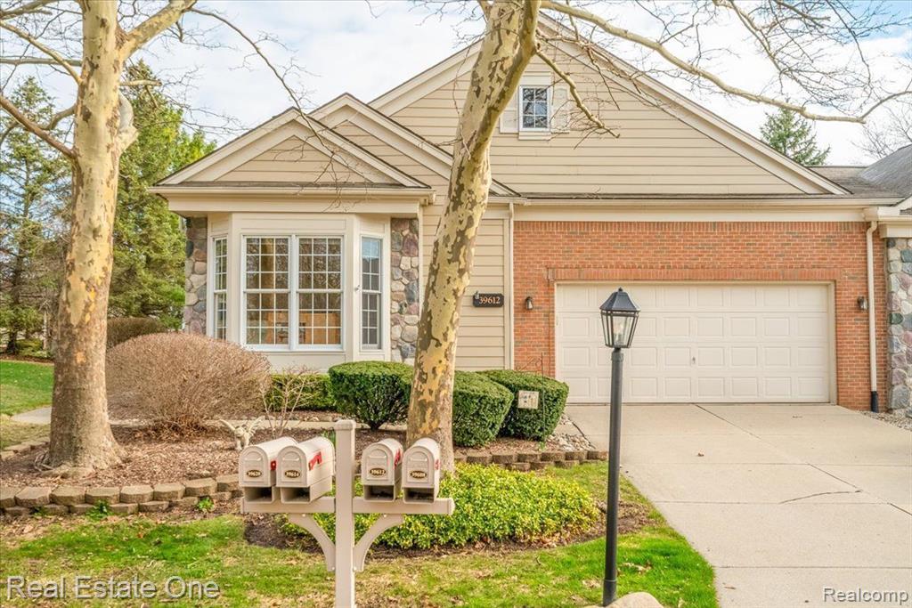 39612 GREENBRIER Court, Northville, MI 48168 — Photo 2
