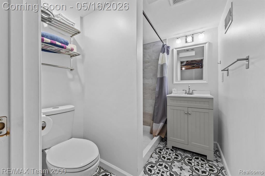 6640 Norborne Avenue, Dearborn Heights, MI 48127 — Photo 23