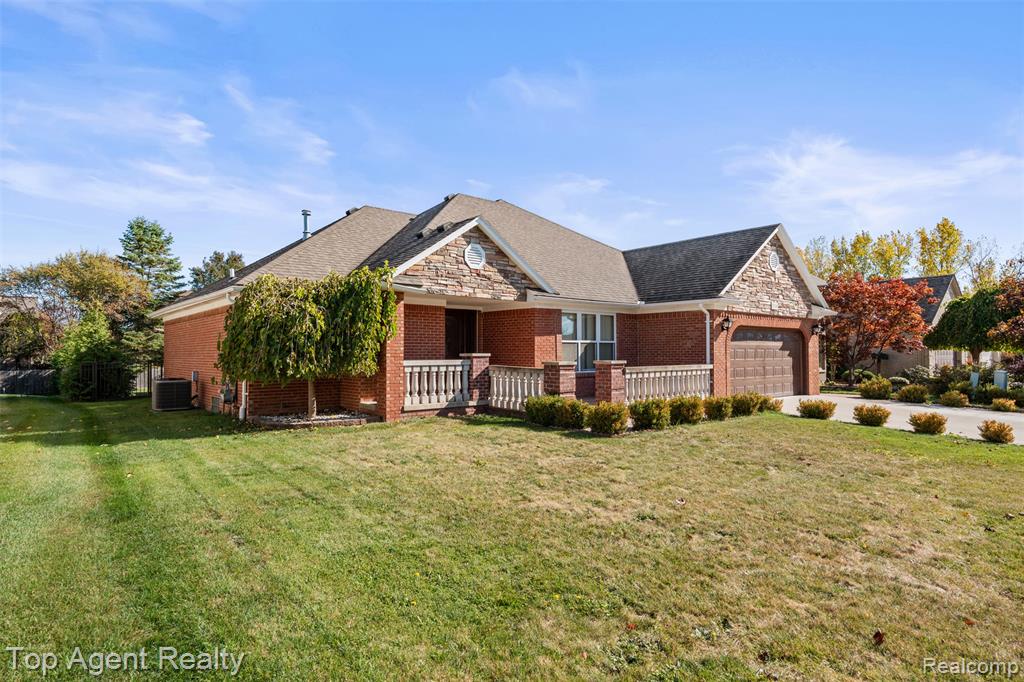 53260 VILLA ROSA Drive, Macomb, MI 48042 — Photo 3