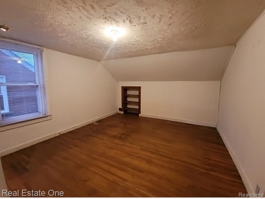 7533 TERNES Street, Dearborn, MI 48126 — Photo 19