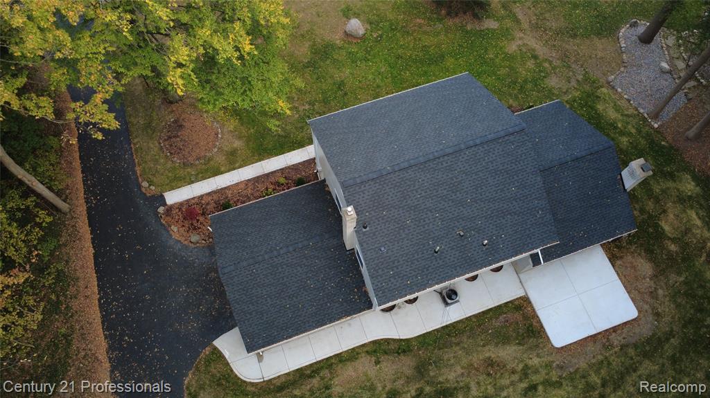 9421 Mapletree Drive, Plymouth, MI 48170 — Photo 28