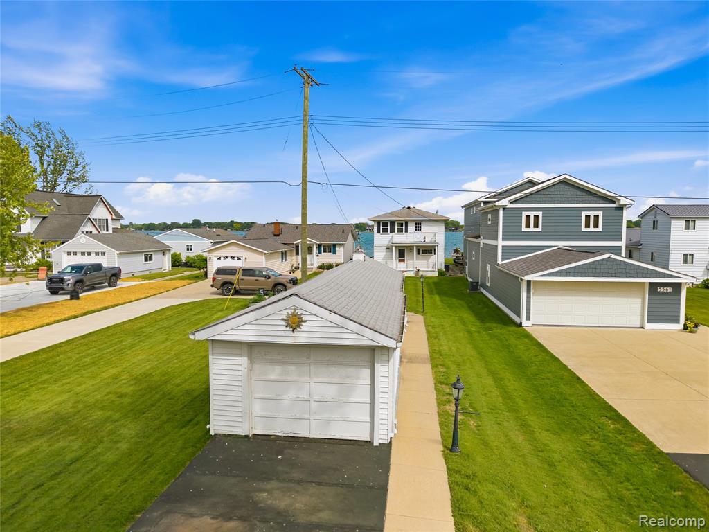 5557 Pointe Dr. Drive, East China, MI — Photo 37