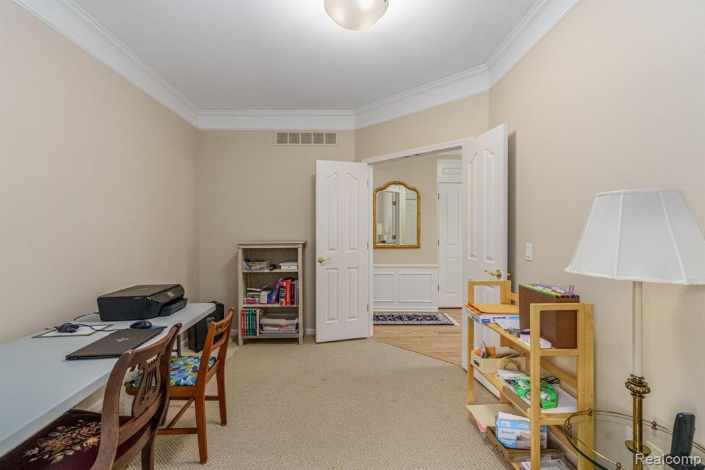 512 WYNGATE Drive, Rochester, MI 48307 — Photo 23