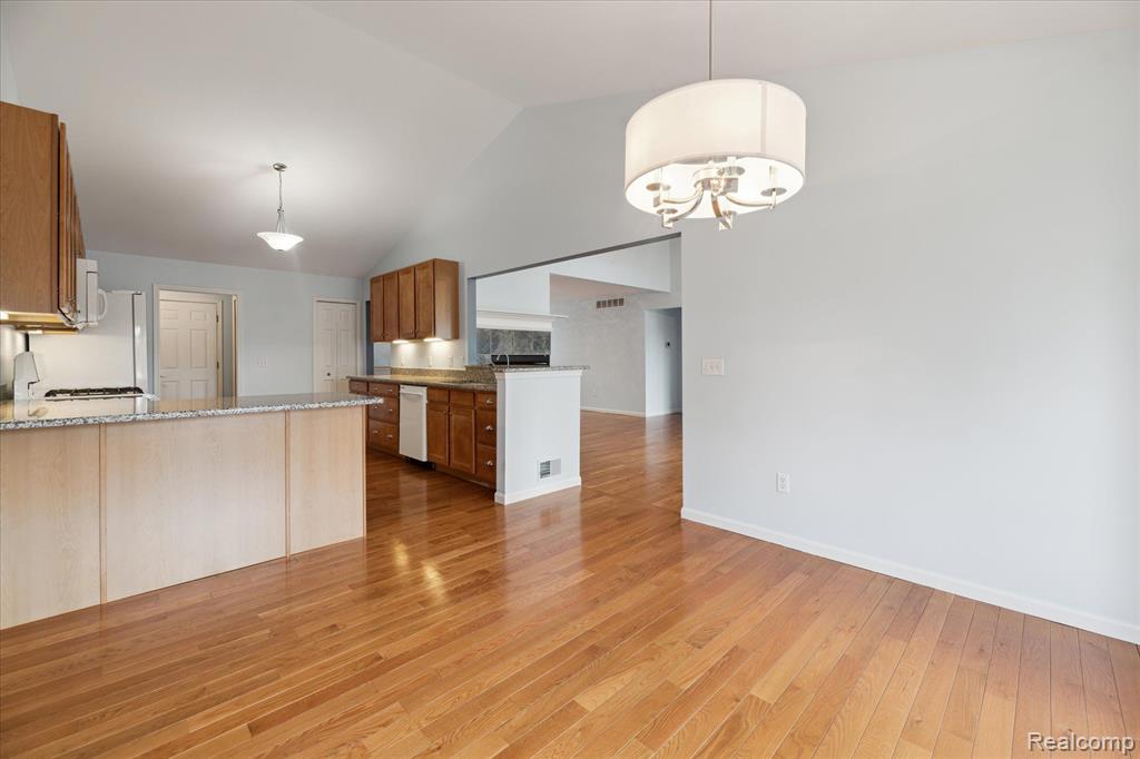 6062 GREEN ASH Drive, 36, Brighton, MI 48116 — Photo 20