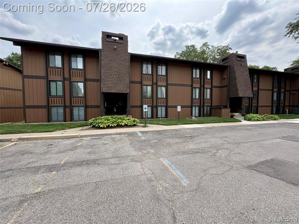 1736 Grove Road, 102, Ypsilanti, MI 48198 — Photo 2