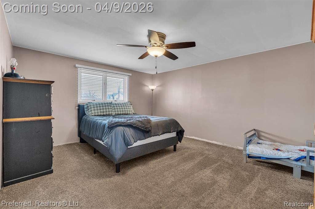 4869 Motorway Drive, Waterford, MI 48328 — Photo 40