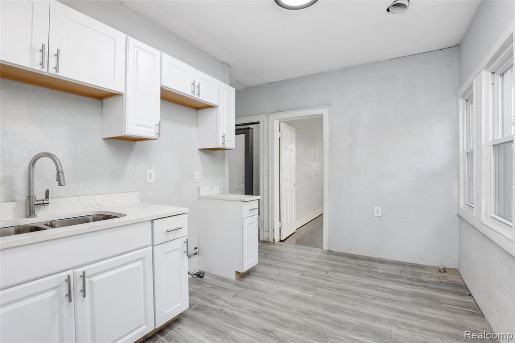 7627 Woodrow Wilson Street, Detroit, MI 48206 — Photo 9