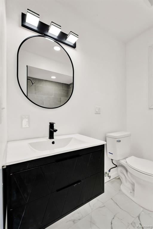 780 Bow Lane, Waterford, MI 48328 — Photo 36