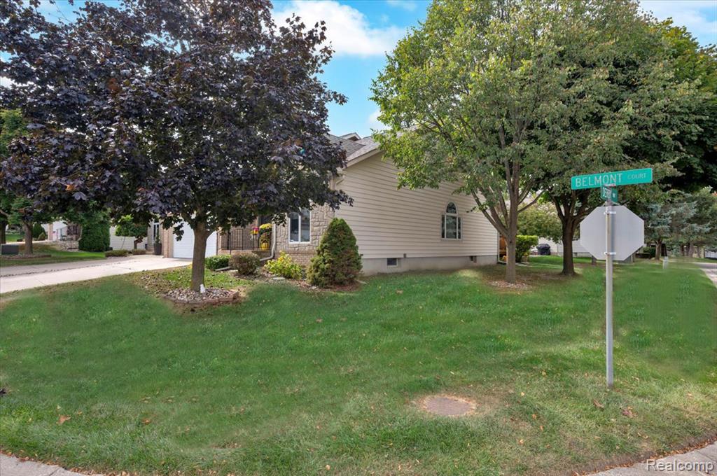 6052 Belmont Court, Grand Blanc, MI 48439 — Photo 3