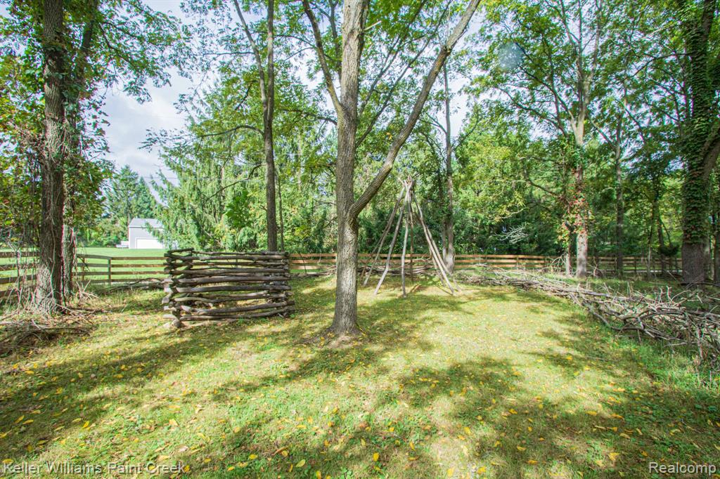 4071 MORGAN Road, Lake Orion, MI — Photo 32