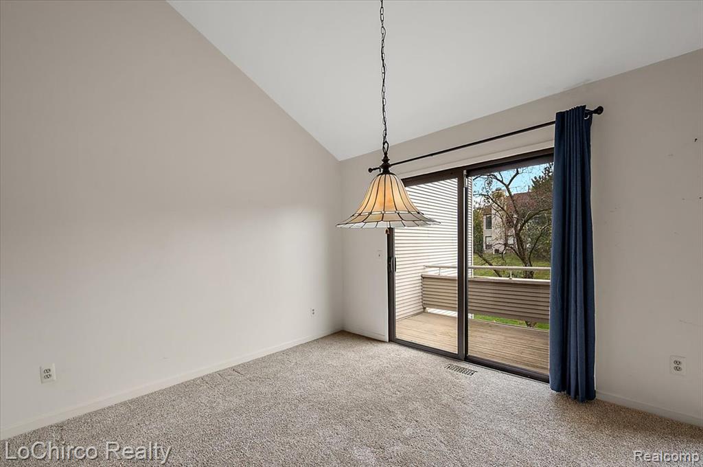 733 Hamilton Court, Rochester Hills, MI 48307 — Photo 13