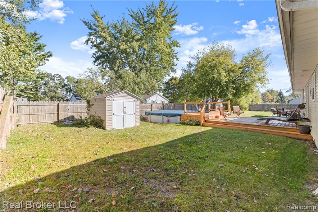 4268 Ravenswood Road, Port Huron, MI 48060 — Photo 40