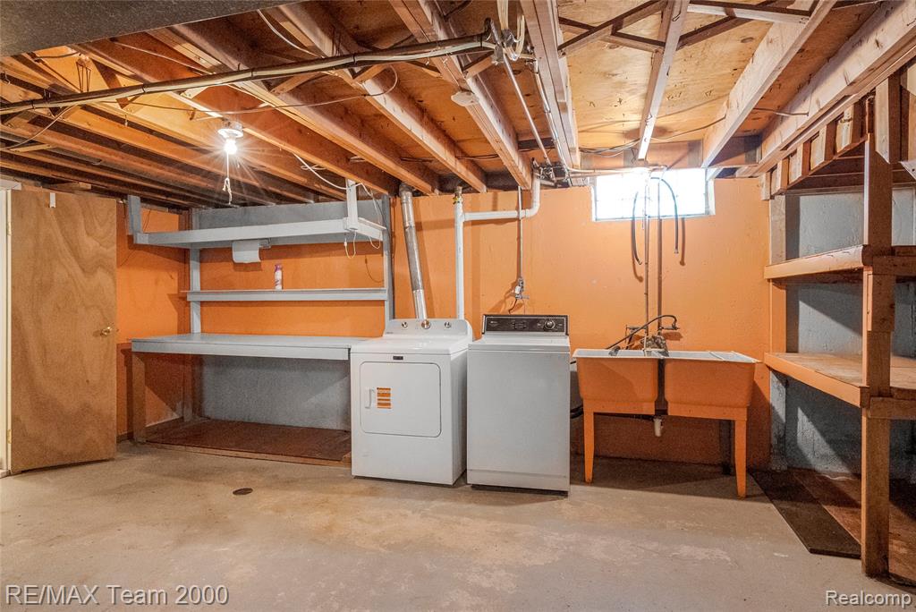 33622 Bock Street, Garden City, MI — Photo 27