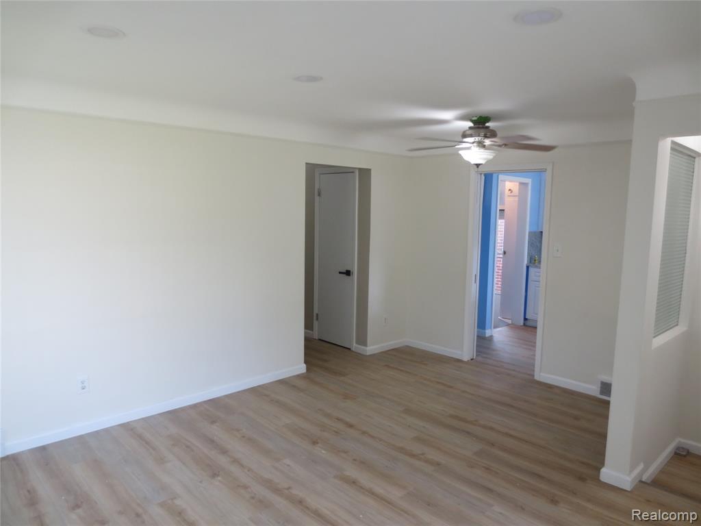 9535 Dixie, Redford, MI 48239 — Photo 10