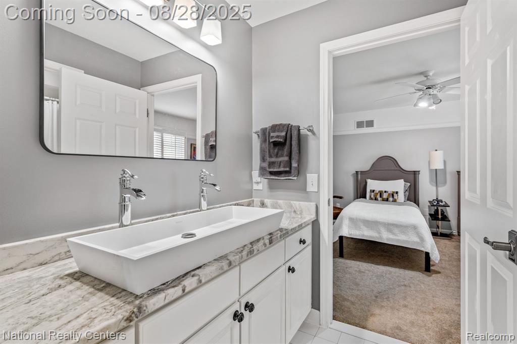 5166 Springdale Court, Clarkston, MI 48348 — Photo 46