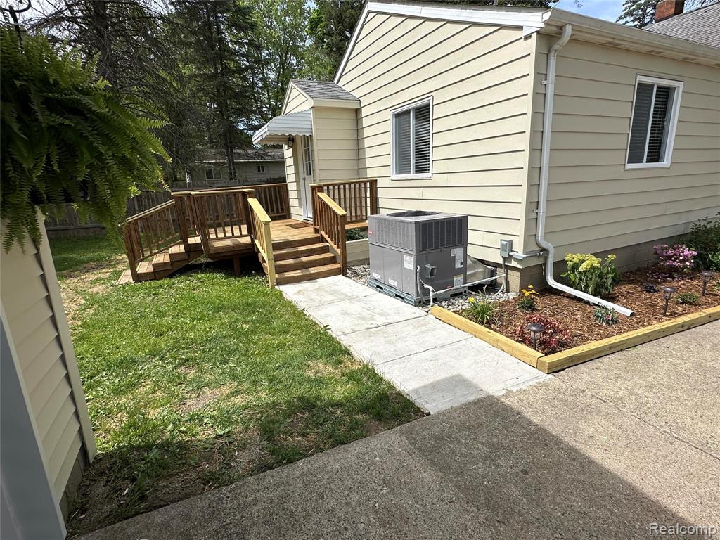 6161 River Road, Flushing, MI 48433 — Photo 12
