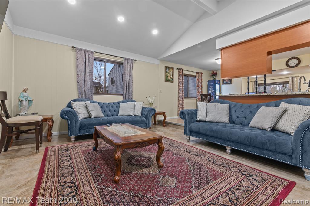 40220 Walter Drive, Sterling Heights, MI 48310 — Photo 11