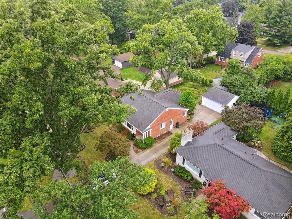 18870 Beverly Road, Beverly Hills, MI 48025 — Photo 39