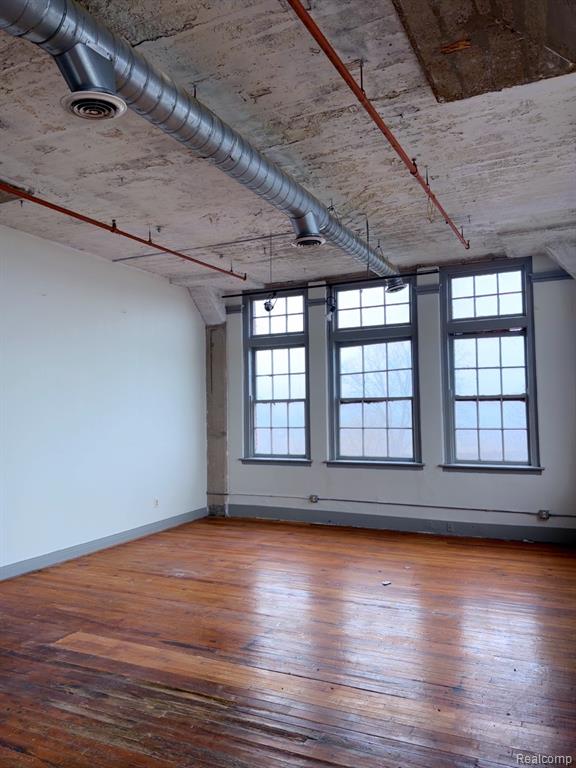 5805 #401 Lincoln Street, Detroit, MI 48208 — Photo 12