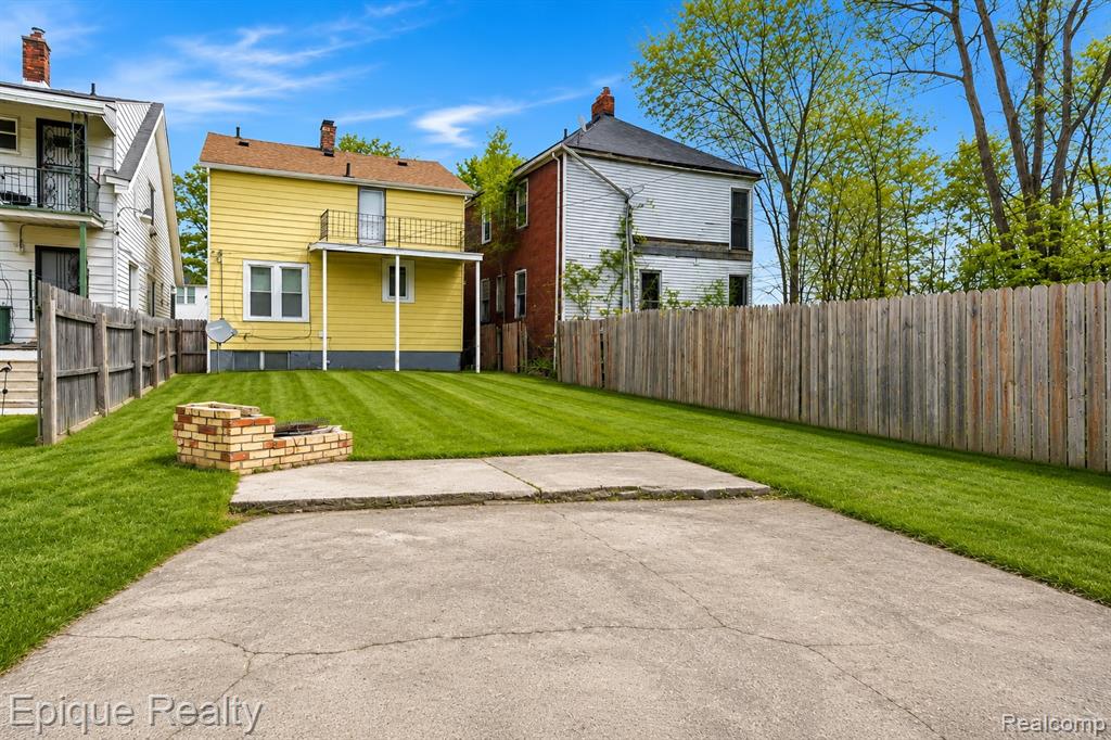 5045 Fairview Street, Detroit, MI 48213 — Photo 30