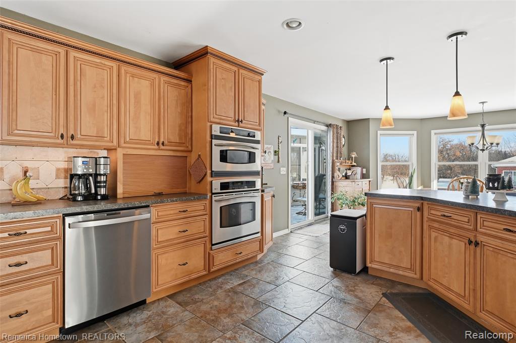 7755 Macedonia Lane, Northville, MI 48168 — Photo 6