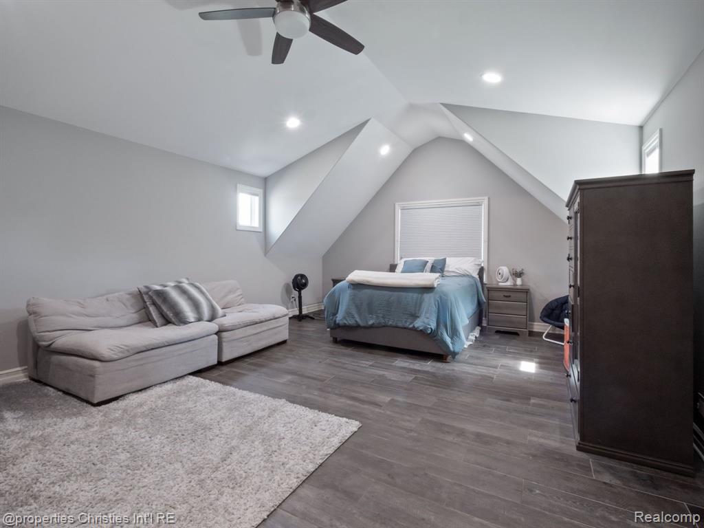 920 SOUTHDOWN Road, Bloomfield Hills, MI 48304 — Photo 44