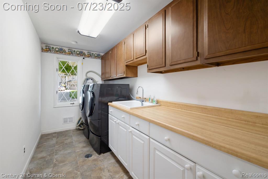 42117 Banbury Road, Northville, MI 48168 — Photo 23