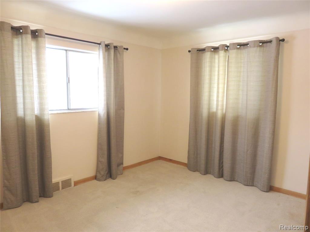 53432 Bruce Hill Drive, Shelby Twp, MI 48316 — Photo 18