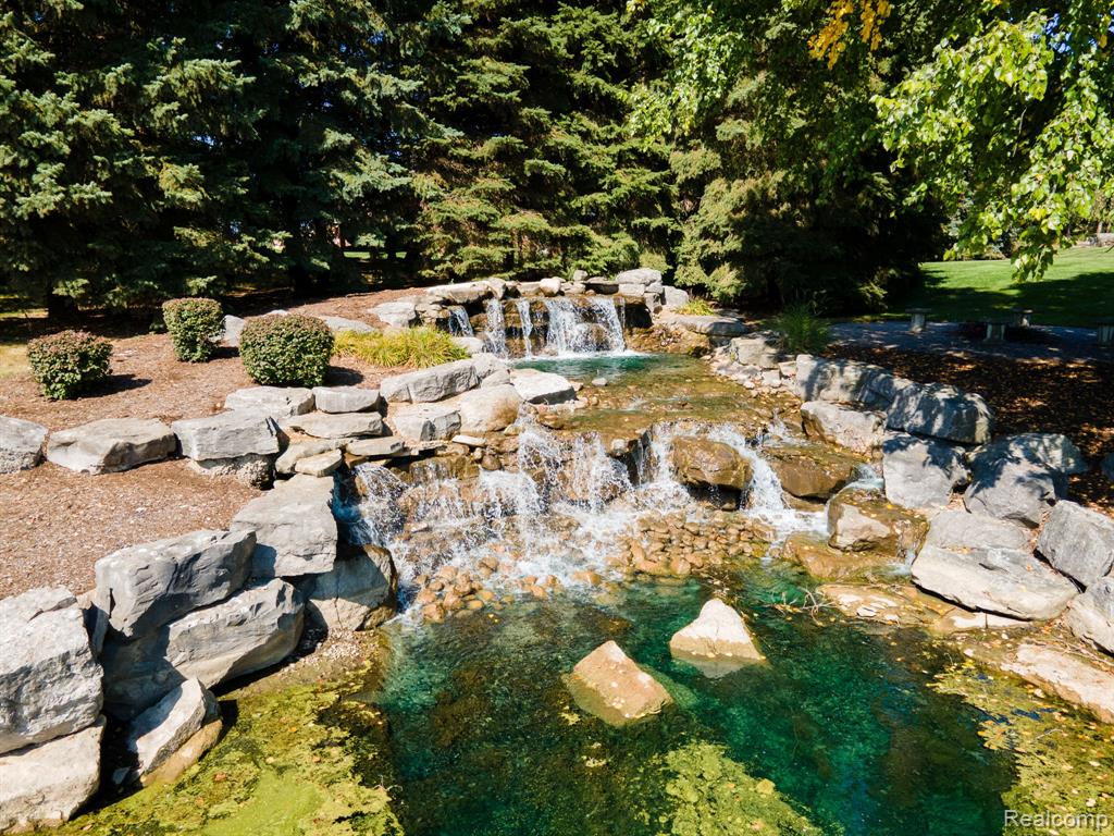 67391 Mack Court, Washington, MI 48095 — Photo 7