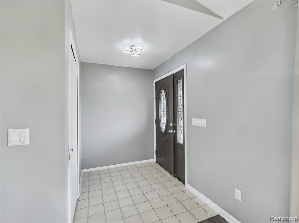 5050 Burton Road, Capac, MI 48014 — Photo 11