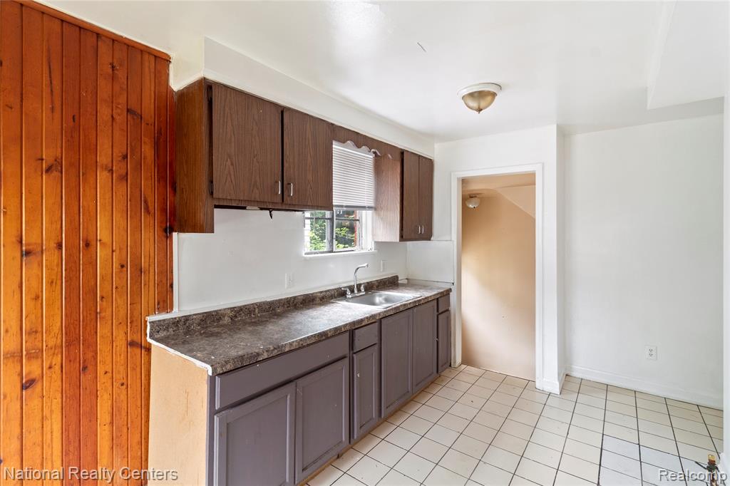 5981 University Place, Detroit, MI 48224 — Photo 7