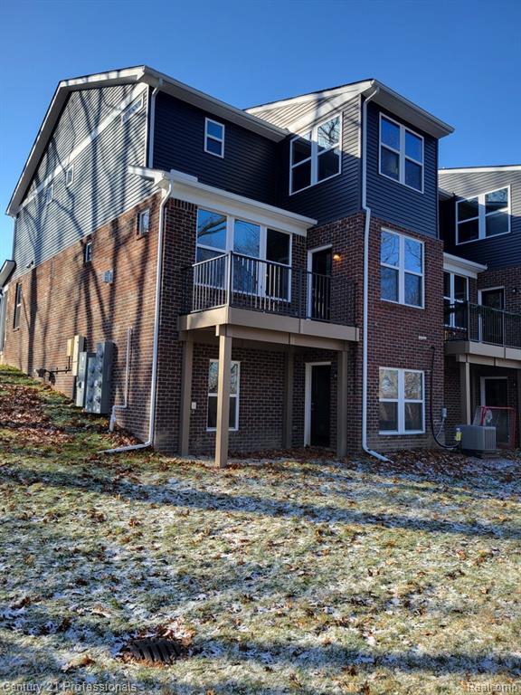 652 Peppermint Drive, Rochester Hills, MI 48307 — Photo 29