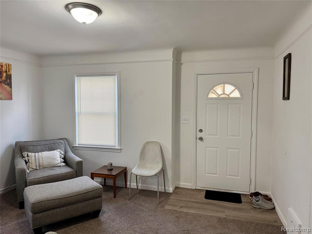 7313 Grandville Avenue, Detroit, MI 48228 — Photo 2