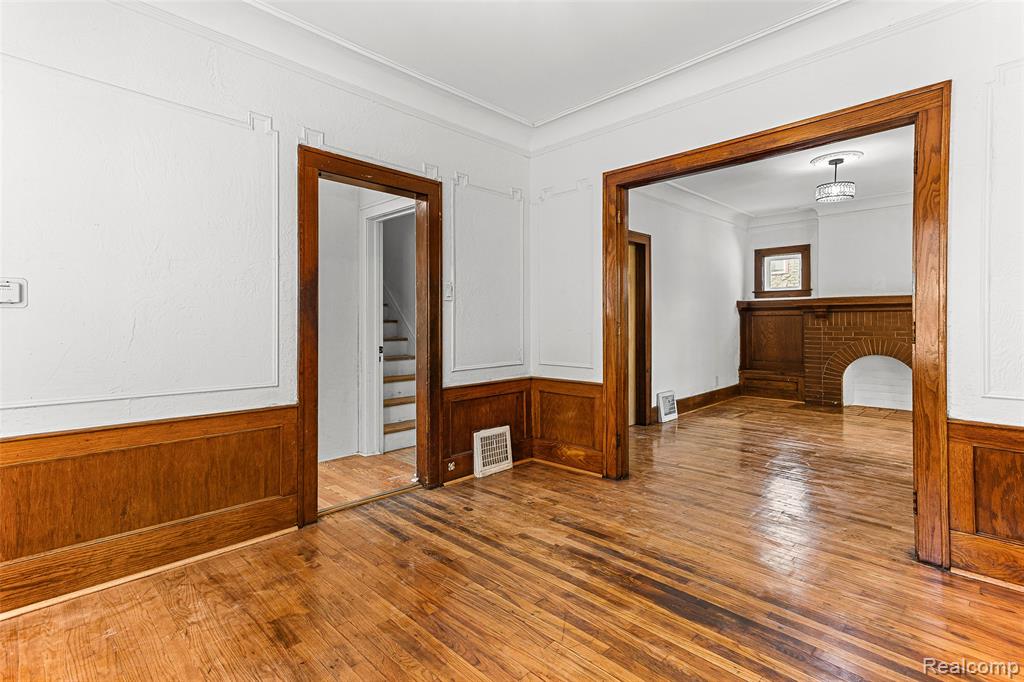 4827 GRAY Street, Detroit, MI 48215 — Photo 15
