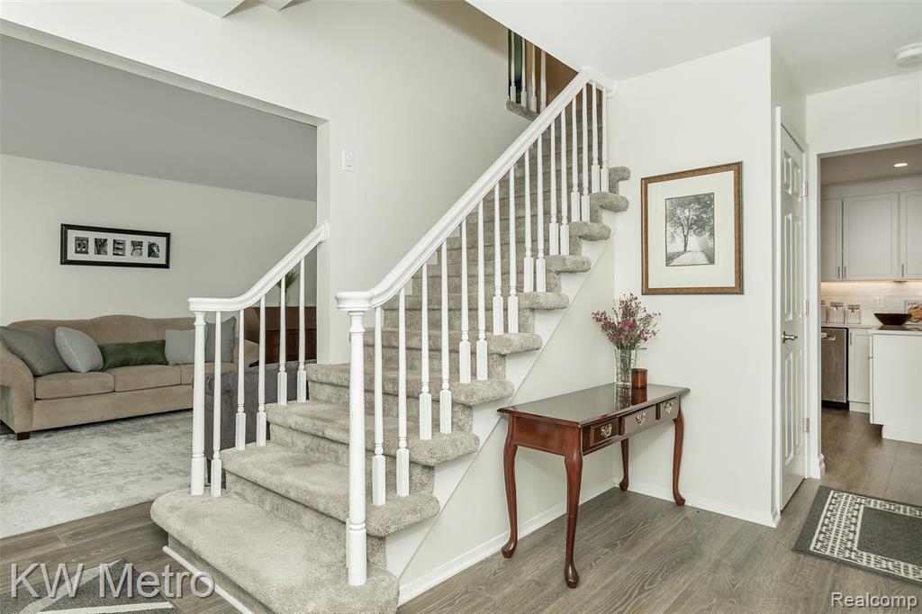 635 Timberline Drive, Rochester Hills, MI 48309 — Photo 6