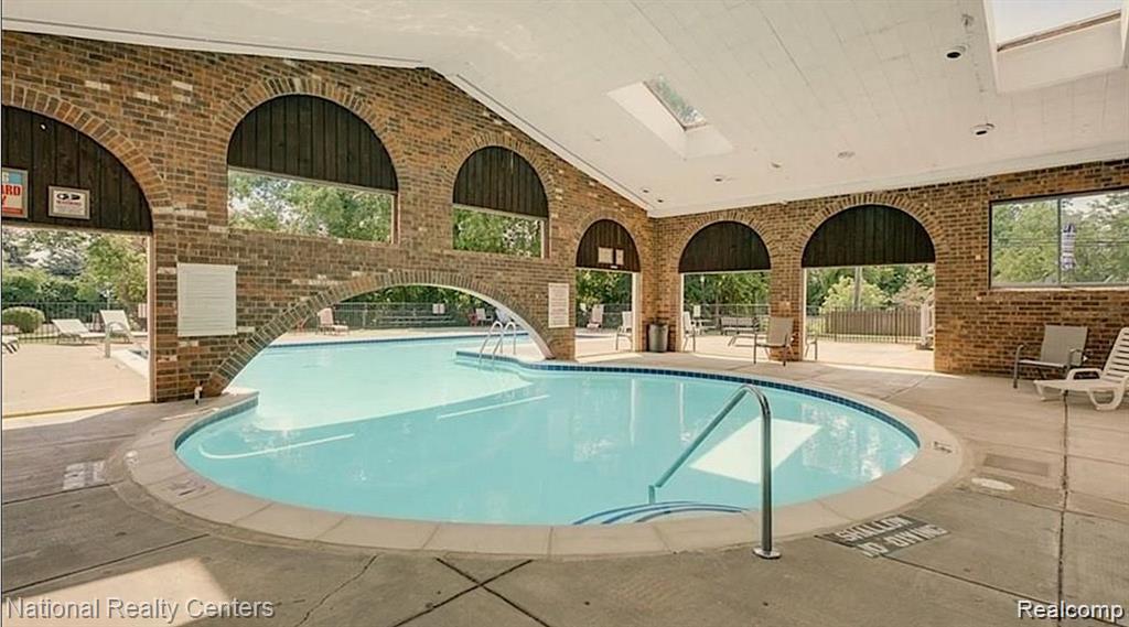 24825 Olde Orchard Street, Novi, MI — Photo 27