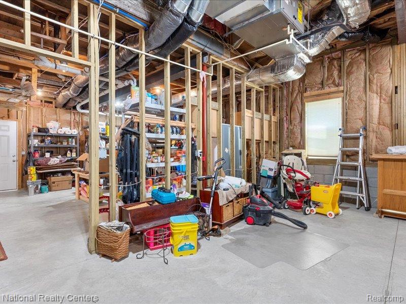 7888 Lakeshore Drive, Newport, MI 48166 — Photo 28