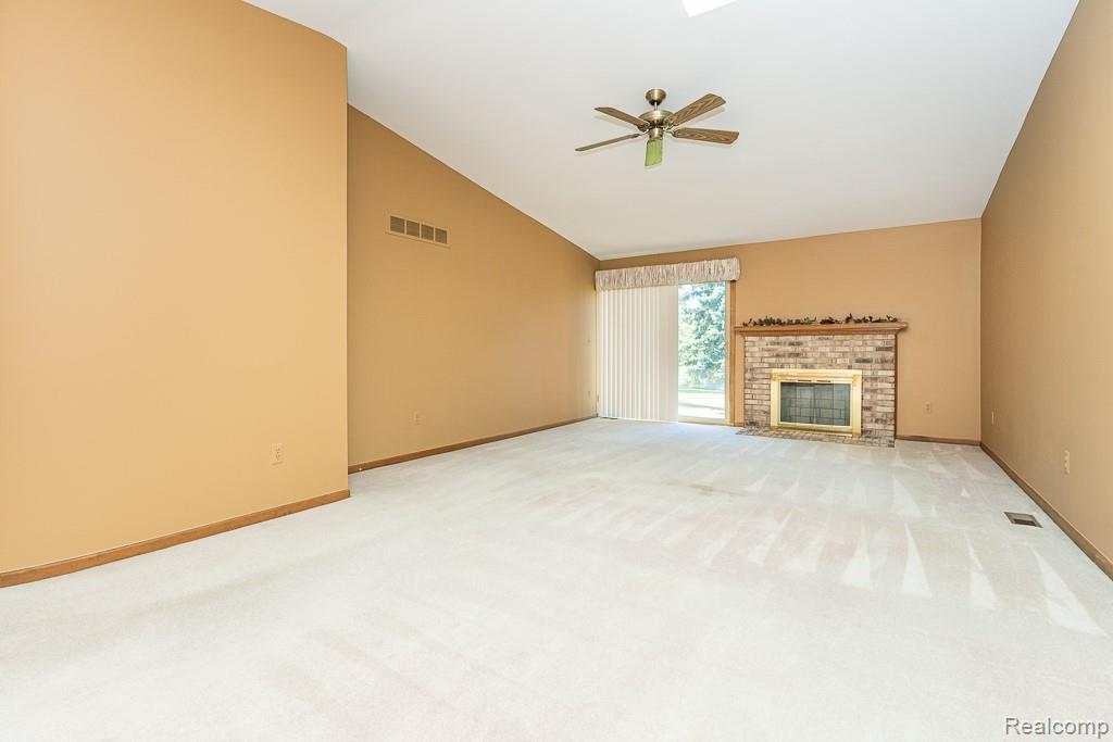 49414 Richmond Court, Shelby Twp, MI 48315 — Photo 9