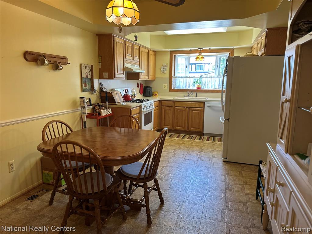 1213 E Franciscan Court, Canton, MI 48187 — Photo 13
