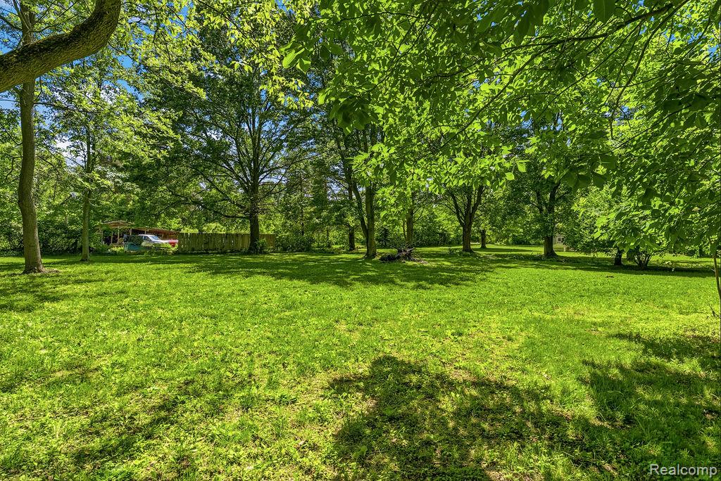 6256 Turner Road, Flushing, MI 48433 — Photo 32