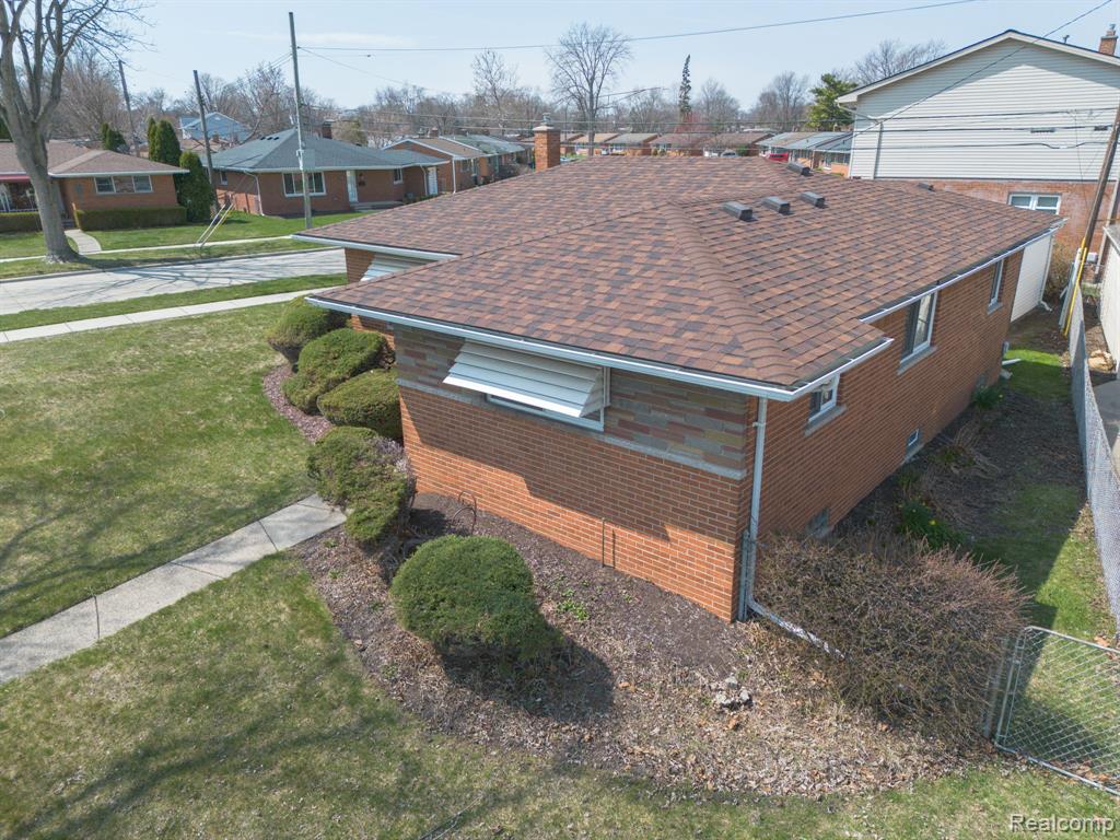 30705 Longfellow Avenue, Madison Heights, MI 48071 — Photo 38