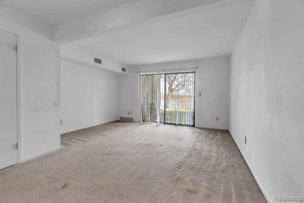 9629 HARBOUR COVE, Ypsilanti, MI 48197 — Photo 20